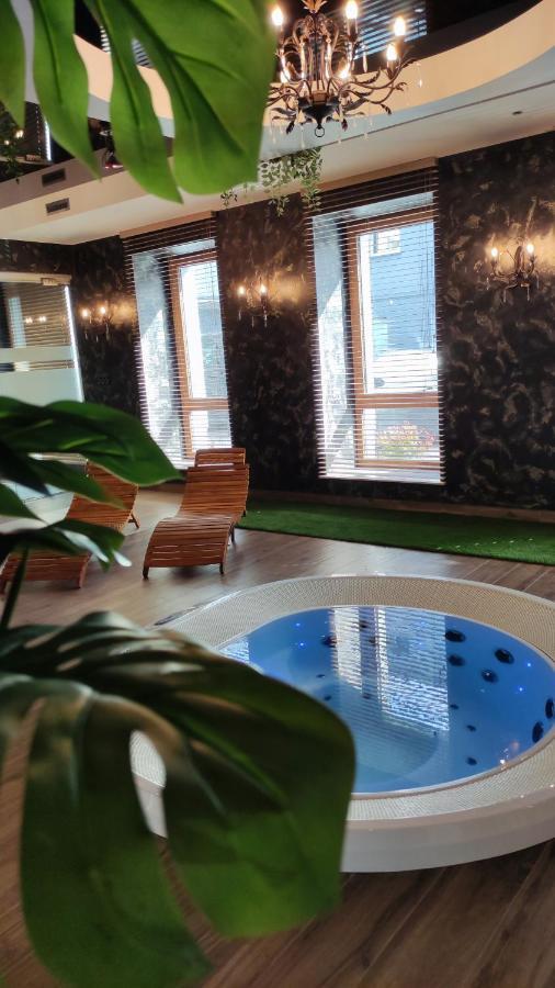 Aviator Hotel Restauracja & Spa بابيانيتسا المظهر الخارجي الصورة