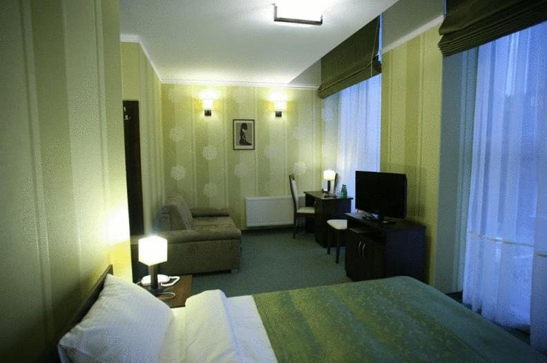 Aviator Hotel Restauracja & Spa بابيانيتسا المظهر الخارجي الصورة