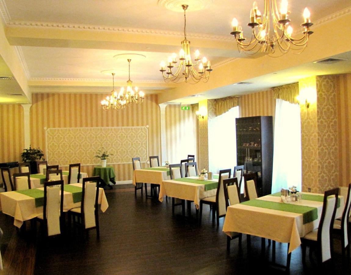 Aviator Hotel Restauracja & Spa بابيانيتسا المظهر الخارجي الصورة